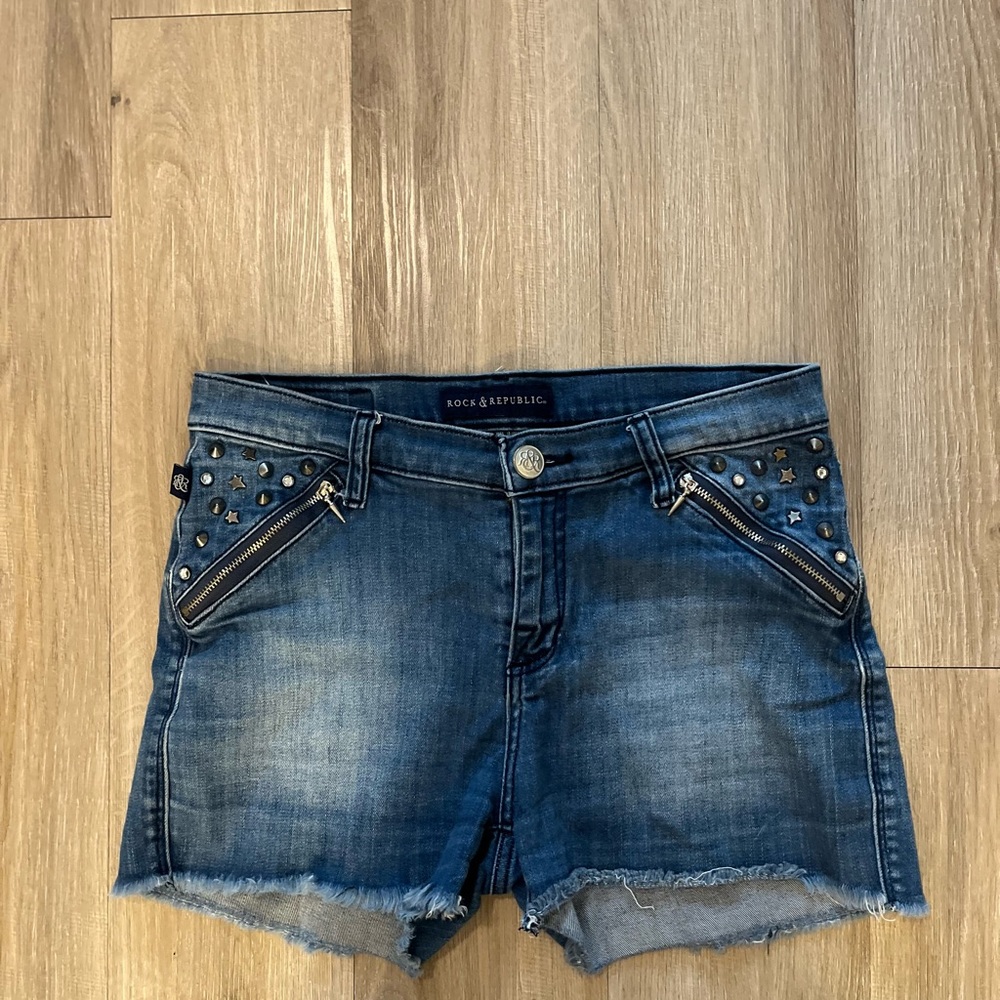 Rock & Republic Blue Jean Shorts Distressed Hem